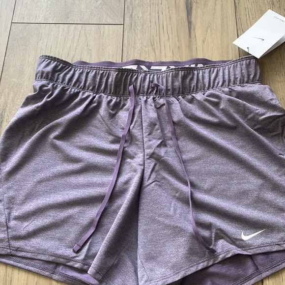 NWT Nike Dri-Fit Purple Drawstring Shorts Women’s XS - Picture 2 of 5
